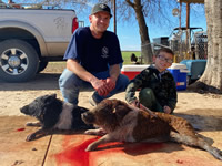 Meat Hog Hunts with professional hunting guide Dan Moody Hunting Services in Texas