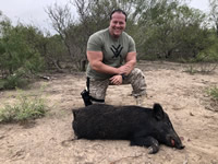 Meat Hog Hunts with professional hunting guide Dan Moody Hunting Services in Texas