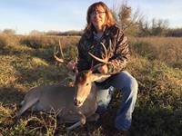 Texas Whitetail Hunts with professional hunting guide Dan Moody Hunting Services in Texas