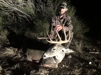 Texas Whitetail Hunts with professional hunting guide Dan Moody Hunting Services in Texas